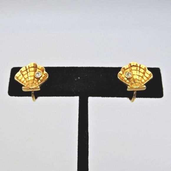 Vintage Gold Shell & Rhinestone Clip On Earrings - Picture 2 of 11